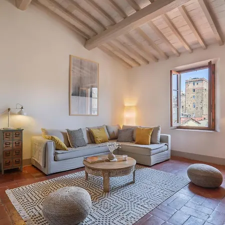Апартаменты Panoramic Loft With Terrace Near Ponte Vecchio *